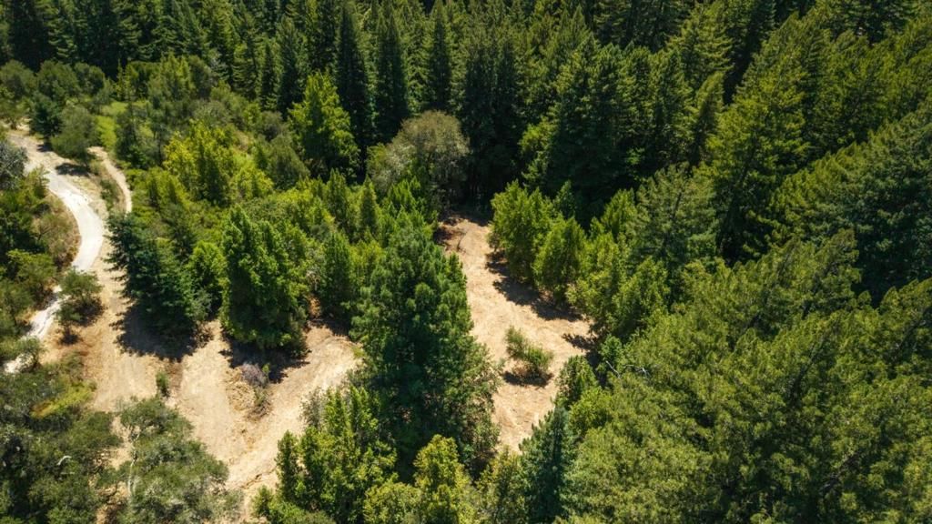 Image 22 of property listing at 0 Glenwood Drive, Los Gatos, CA 95033