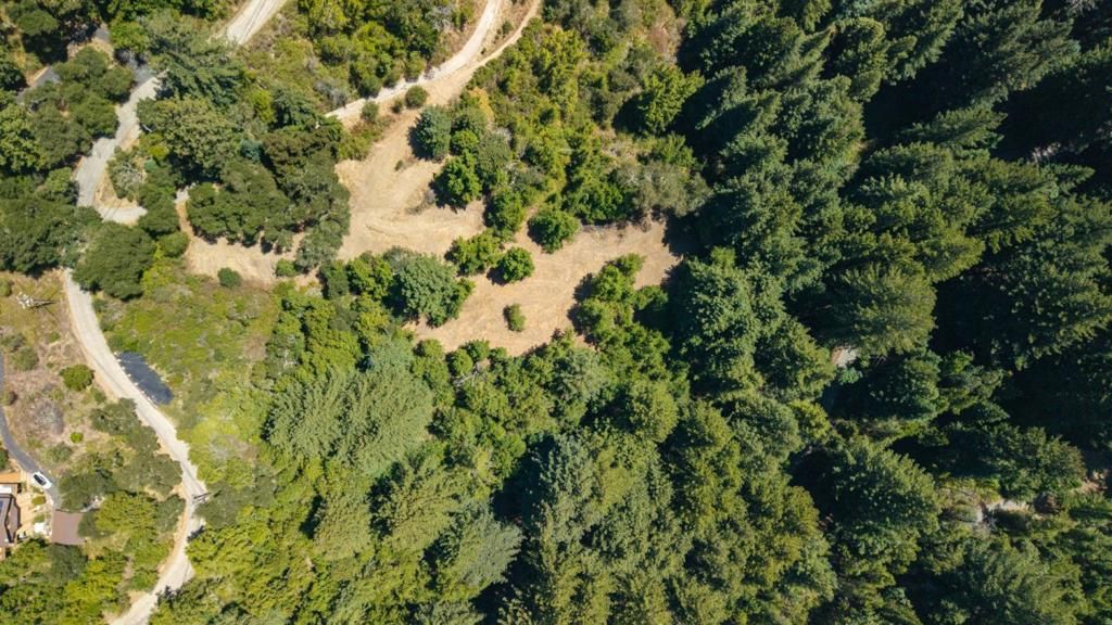 Image 26 of property listing at 0 Glenwood Drive, Los Gatos, CA 95033