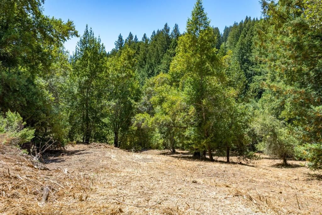 Image 8 of property listing at 0 Glenwood Drive, Los Gatos, CA 95033