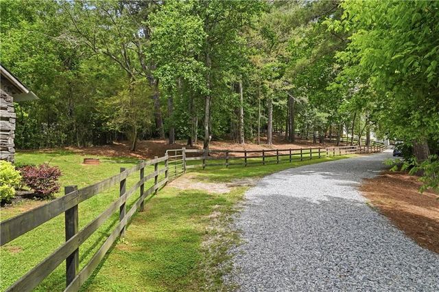 7445 Fox Hat Lane, Cumming, GA 30028