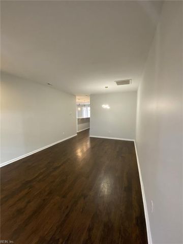 1204 Island Park CIR, Suffolk, VA 23435