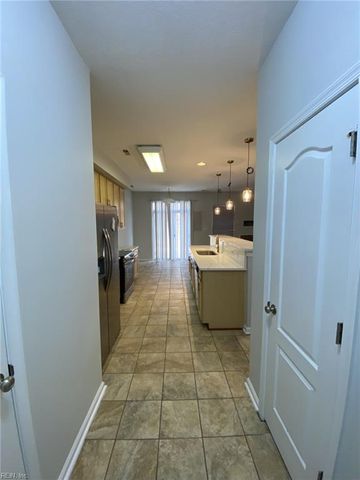 1204 Island Park CIR, Suffolk, VA 23435