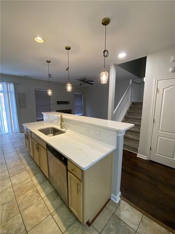 1204 Island Park CIR, Suffolk, VA 23435