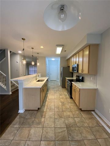 1204 Island Park CIR, Suffolk, VA 23435