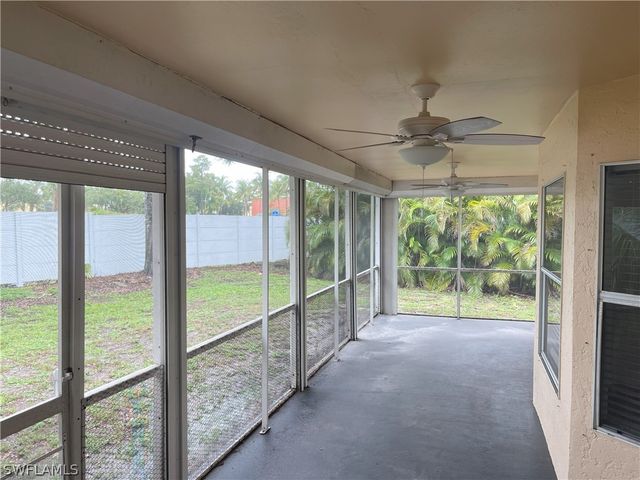 9758 Country Oaks DR, Fort Myers, FL 33967