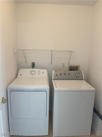 9758 Country Oaks DR, Fort Myers, FL 33967