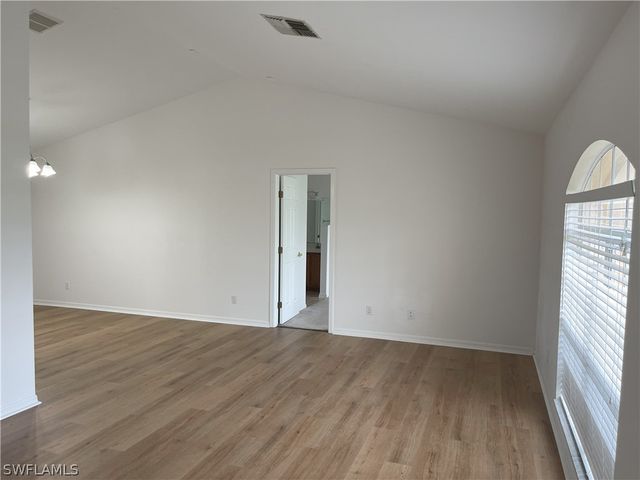 9758 Country Oaks DR, Fort Myers, FL 33967