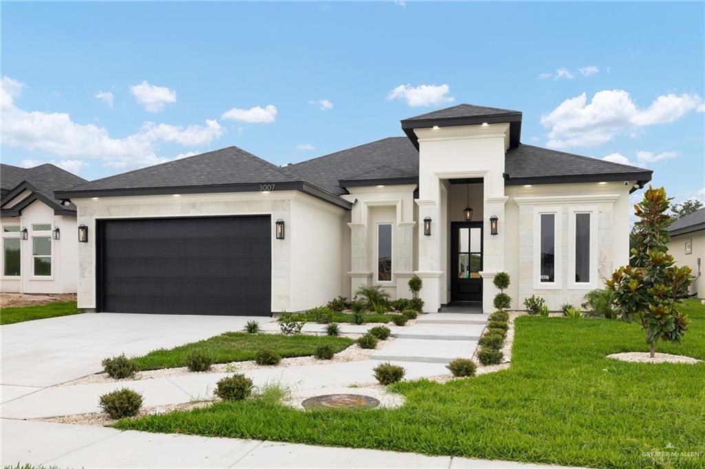 3001 N Rosalinda Street, Edinburg, TX 78542