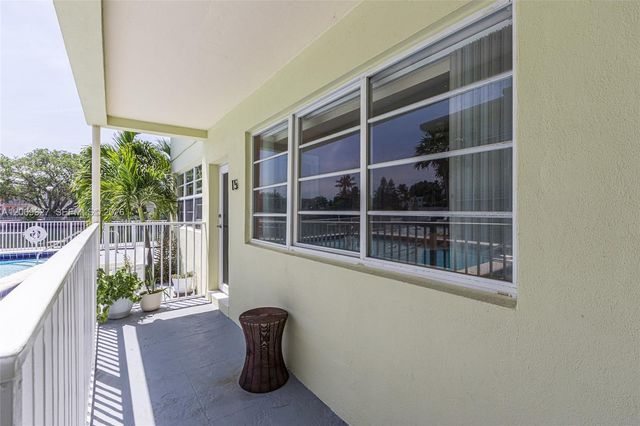 350 S Shore Drive 15, Miami Beach, FL 33141
