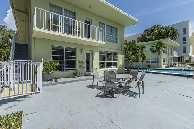 350 S Shore Drive 15, Miami Beach, FL 33141