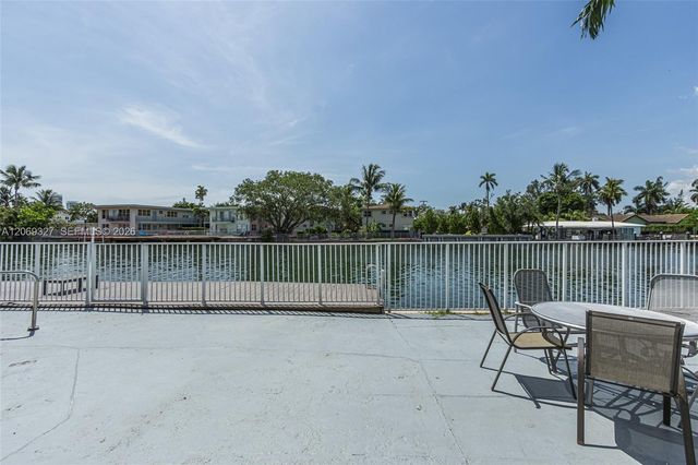 350 S Shore Drive 15, Miami Beach, FL 33141
