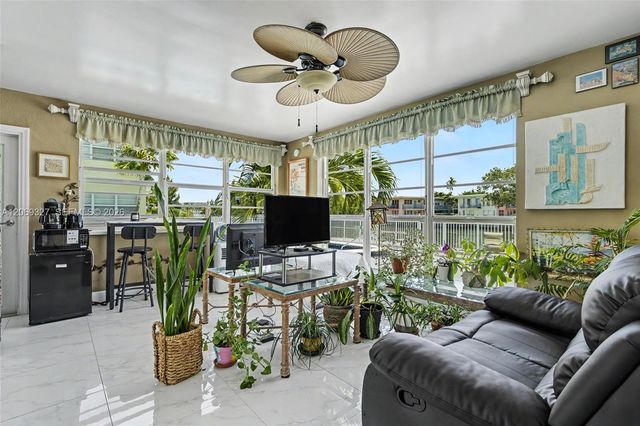 350 S Shore Drive 15, Miami Beach, FL 33141