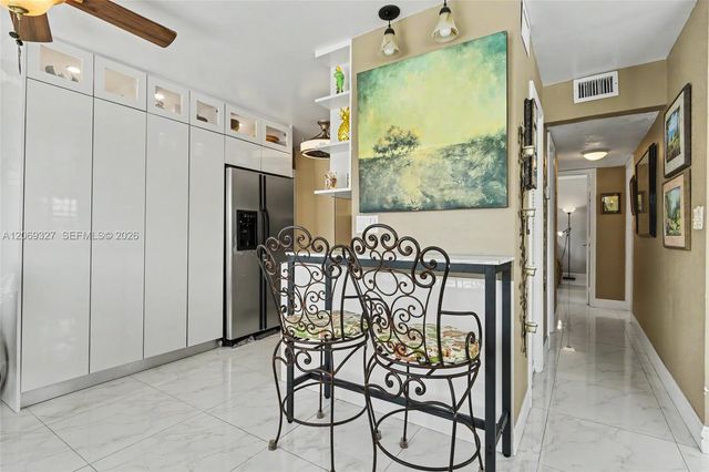 350 S Shore Drive 15, Miami Beach, FL 33141