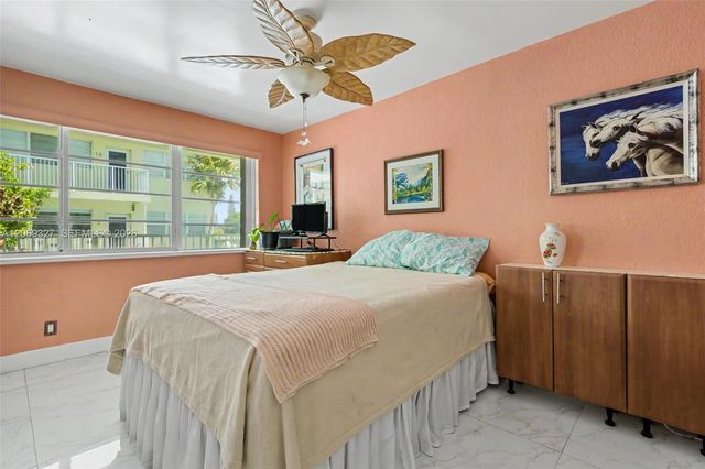 350 S Shore Drive 15, Miami Beach, FL 33141