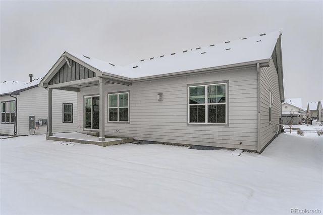 8905 S Riviera Way, Aurora, CO 80016