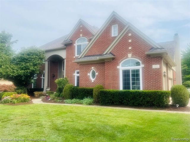 171 Millstone Drive, Troy, MI 48084