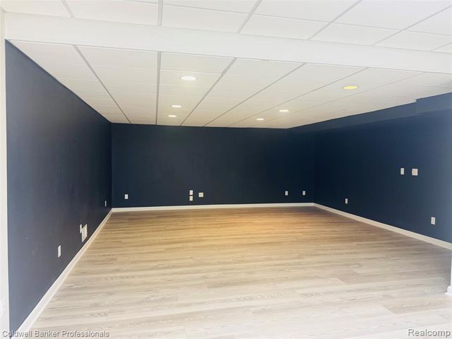 171 Millstone Drive, Troy, MI 48084