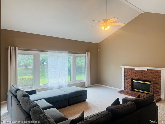 171 Millstone Drive, Troy, MI 48084