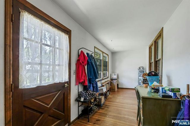 116 Hillside Avenue, Teaneck, NJ 07666