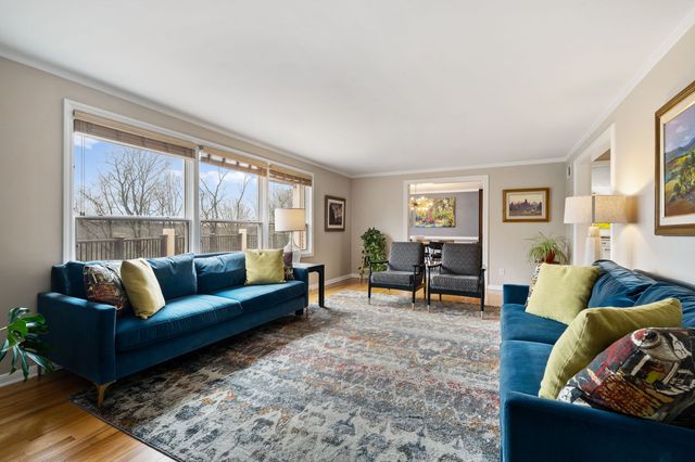 131 Wilmar Drive, Fox Chapel, PA 15238