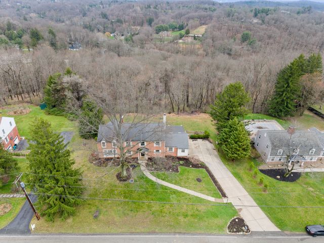 131 Wilmar Drive, Fox Chapel, PA 15238