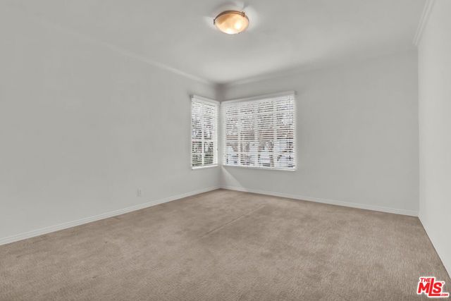 154 N Sycamore Avenue 4, Los Angeles, CA 90036