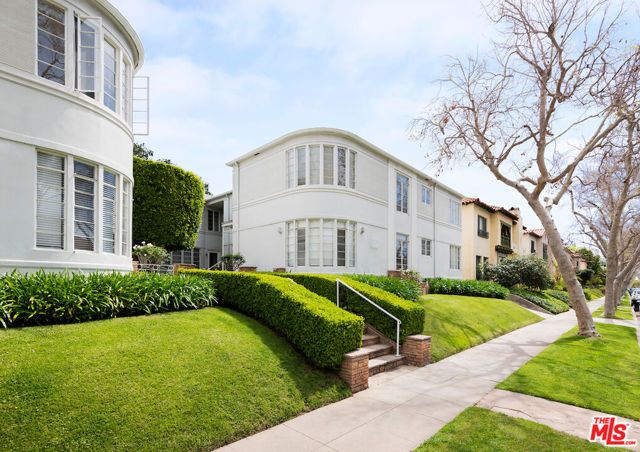 154 N Sycamore Avenue 4, Los Angeles, CA 90036