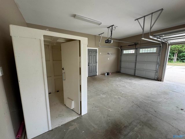 2807 Talon Circle, Huntsville, AL 35811
