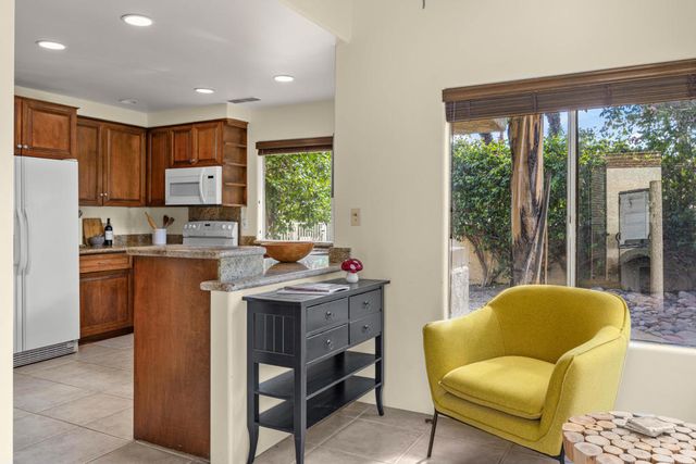 2917 Cervantes Court, Palm Springs, CA 92264