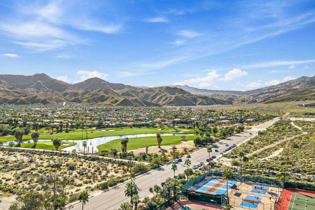 2917 Cervantes Court, Palm Springs, CA 92264