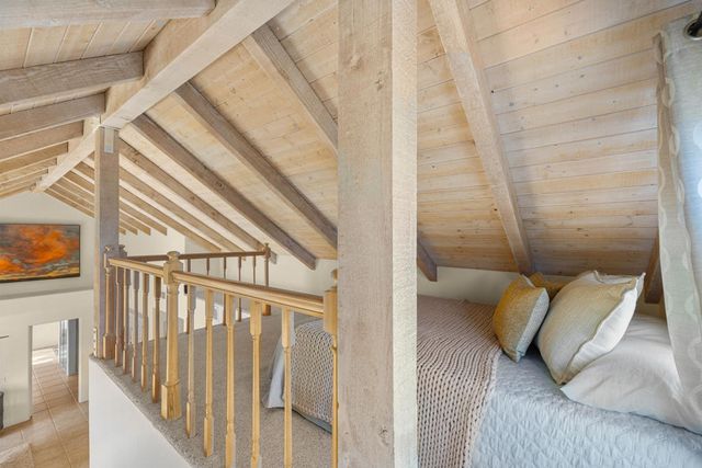 2917 Cervantes Court, Palm Springs, CA 92264