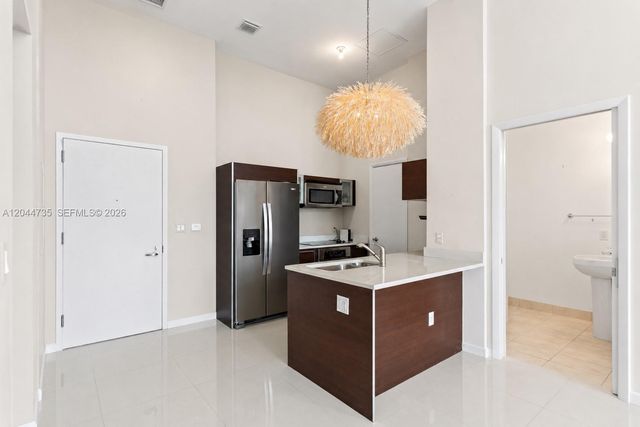 1900 N Bayshore Drive Dr 715, Miami, FL 33132