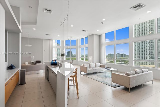 1900 N Bayshore Drive Dr 715, Miami, FL 33132