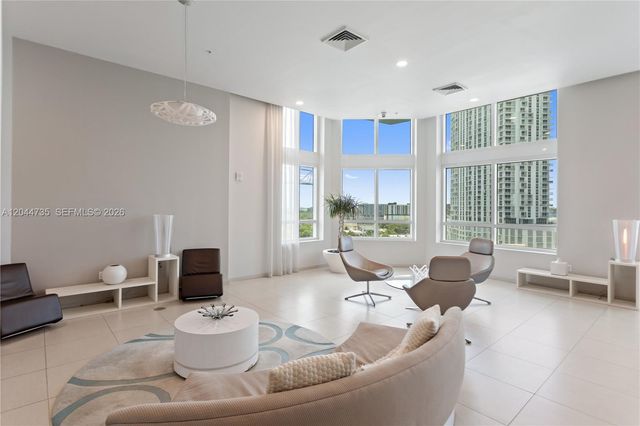 1900 N Bayshore Drive Dr 715, Miami, FL 33132