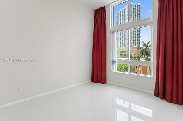 1900 N Bayshore Drive Dr 715, Miami, FL 33132
