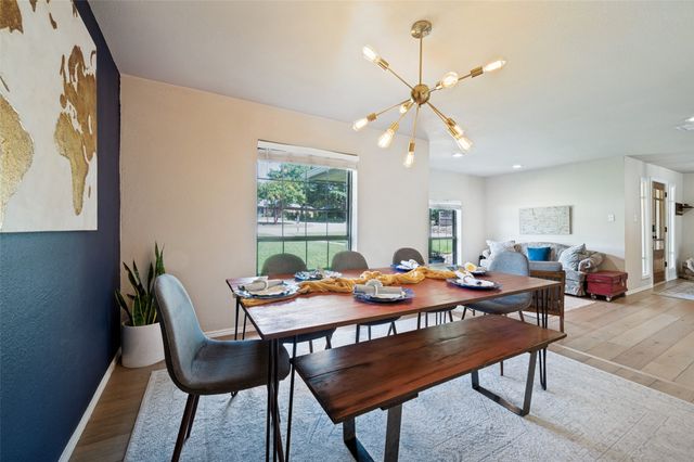 3403 Sunset Oaks Street, Dalworthington Gardens, TX 76016
