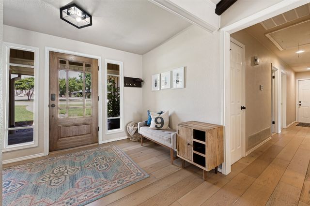 3403 Sunset Oaks Street, Dalworthington Gardens, TX 76016
