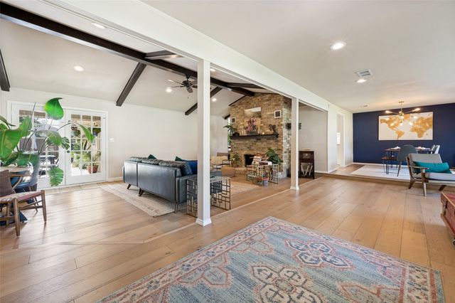 3403 Sunset Oaks Street, Dalworthington Gardens, TX 76016
