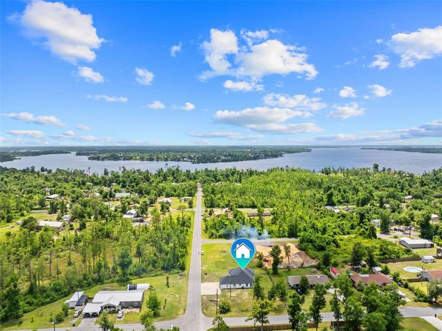 8823 SEMINOLE STREET, Youngstown, FL 32466