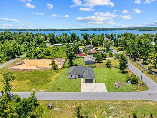 8823 SEMINOLE STREET, Youngstown, FL 32466