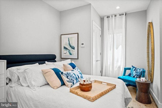 1717 V ST NW, Washington, DC 20009