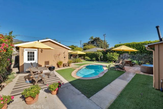 1389 Vallecito Place, Carpinteria, CA 93013