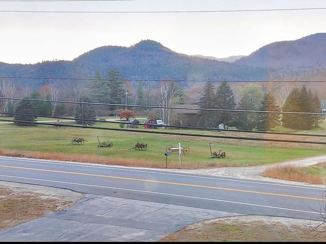 819 Eastside Road, Woodstock, NH 03262