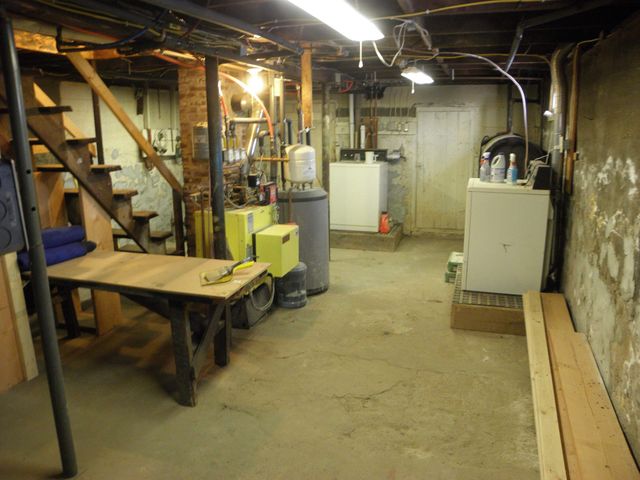 819 Eastside Road, Woodstock, NH 03262