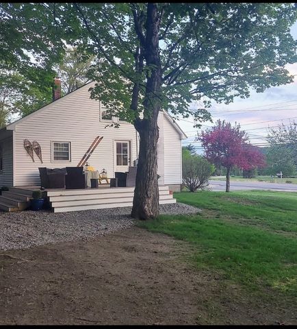 819 Eastside Road, Woodstock, NH 03262