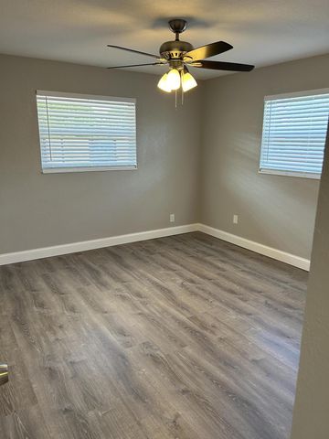 628 N M Street 1, Lake Worth Beach, FL 33460