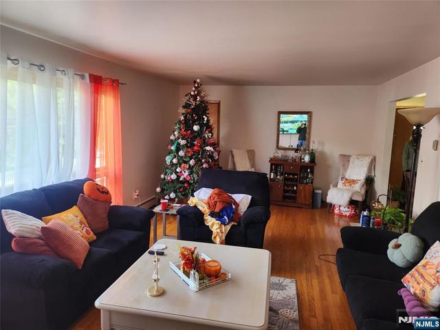 490 Westminster Place, Lodi, NJ 07644