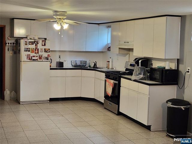490 Westminster Place, Lodi, NJ 07644