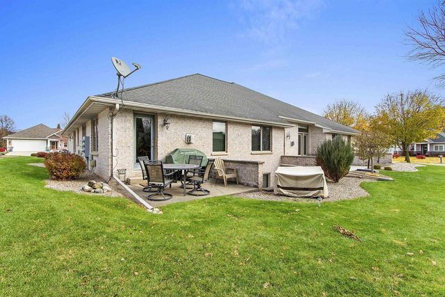 4027 PONCE DE LEON BOULEVARD, Hobart, WI 54155