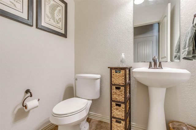 6972 Carrington Lane, Fort Worth, TX 76137